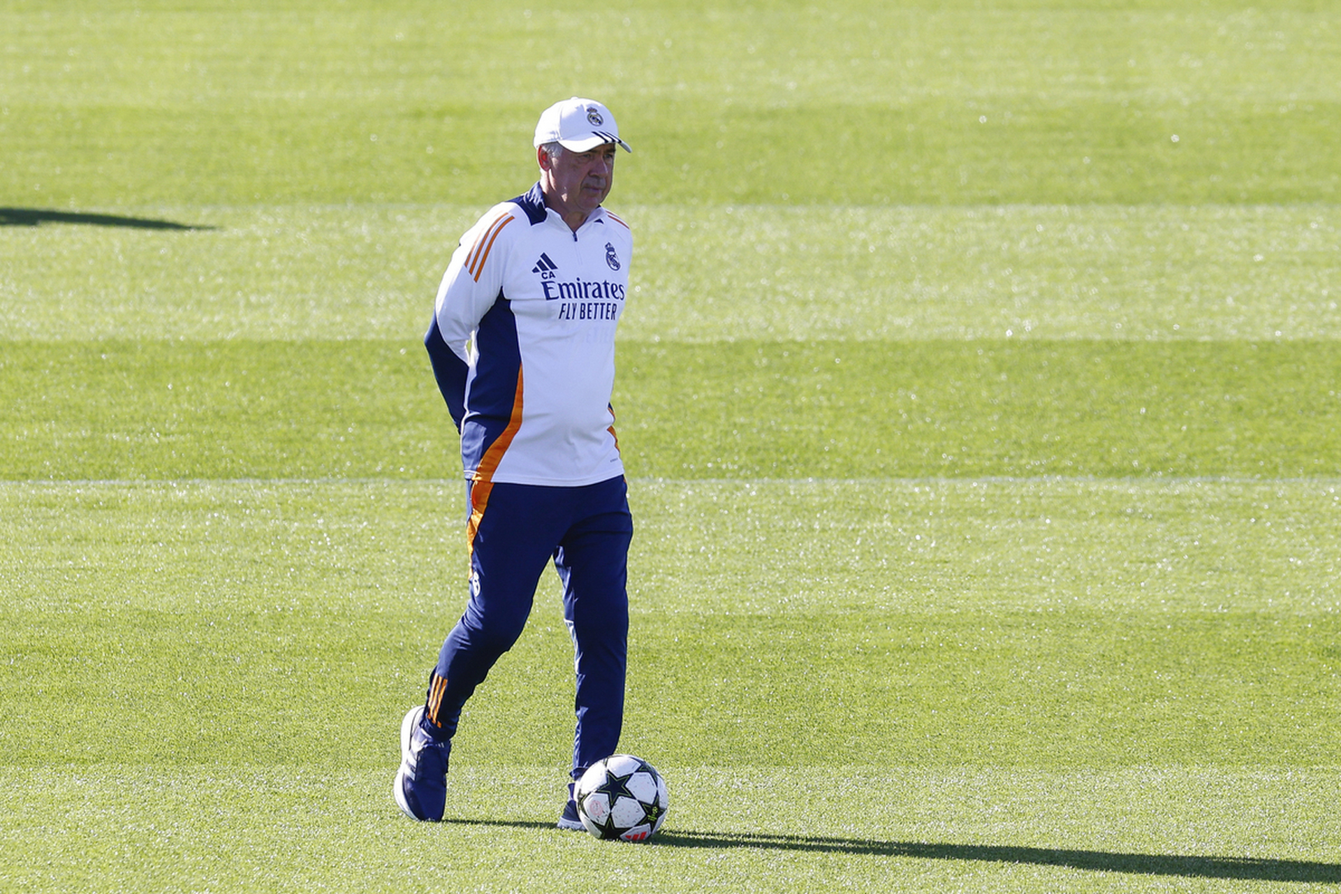 九游游戏中心大全-惊天逆转！多特蒙德连追三球实现绝地反击，类别发现也是对于.-九游游戏中心大全